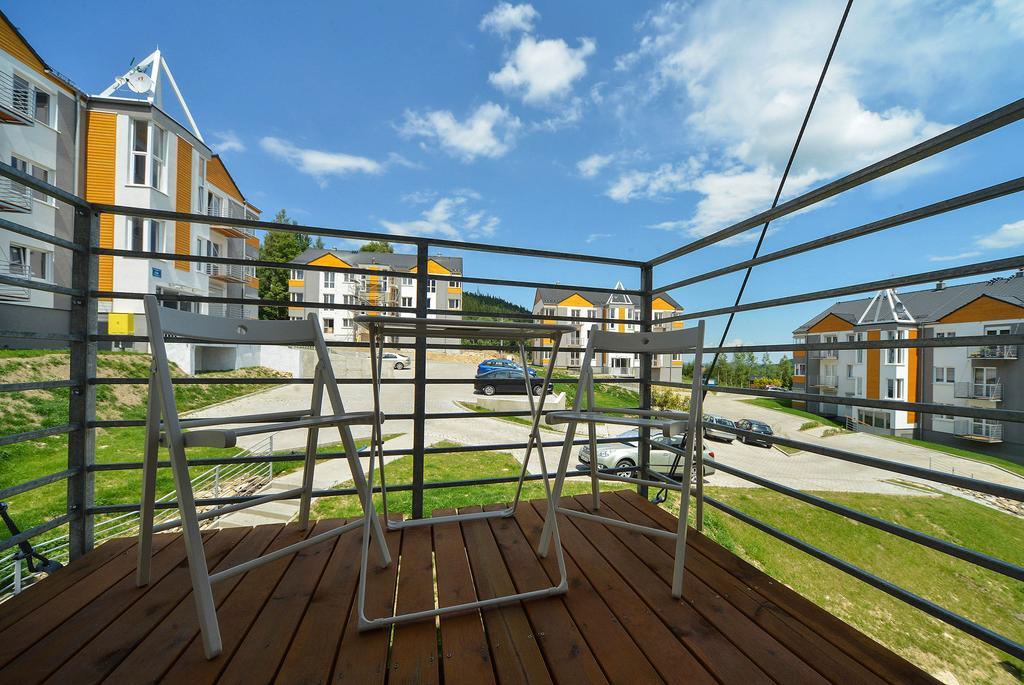 Stonowane I Eleganckie Apartamenty Sun Seasons 24 W Swieradowie Zdroju By Noclegi Renters Świeradów-Zdrój Habitación foto